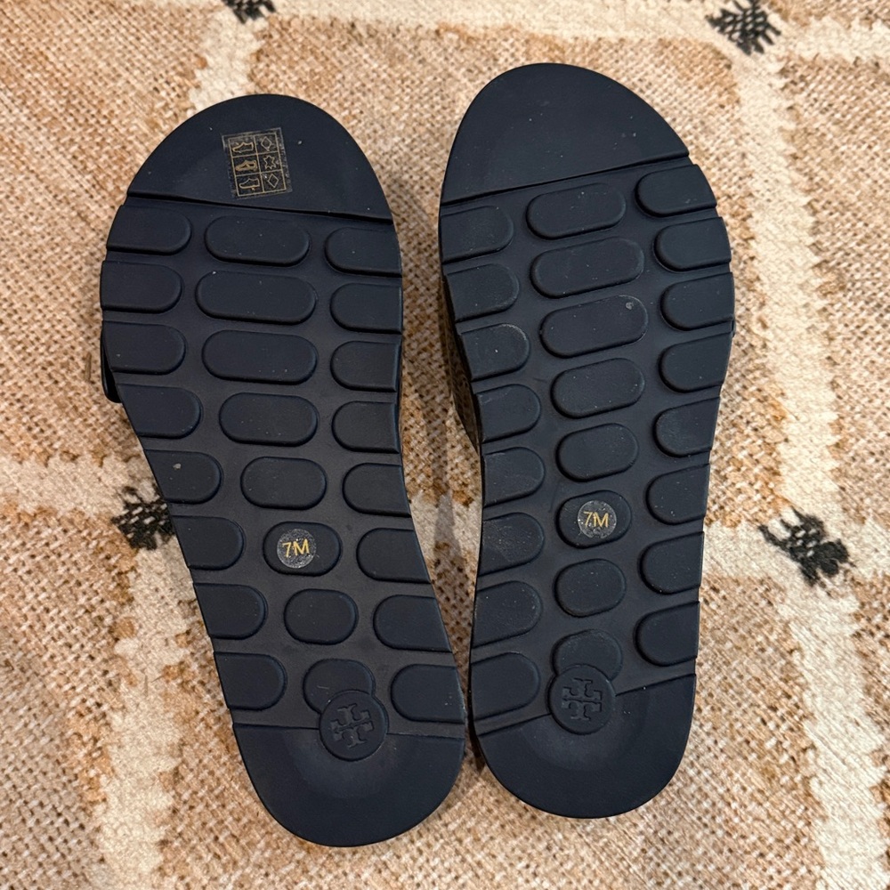 Tory Burch Buckle Slide Sandals size 7 EUC New Navy/Silver - Picture 4 of 5